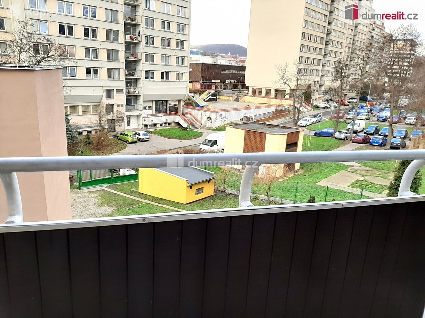 Prodej bytu 2+1 50 m^2 Horova, Ústí nad Labem 