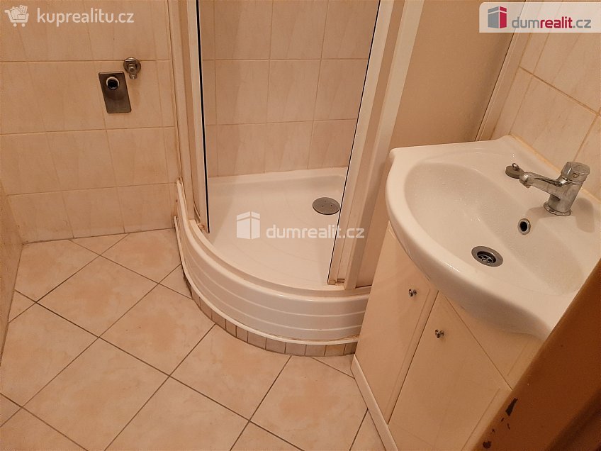 Prodej bytu 2+1 50 m^2 Horova, Ústí nad Labem 