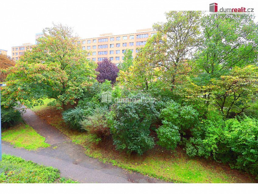 Prodej bytu 2+kk 41 m^2 Mečíková, Praha 10 