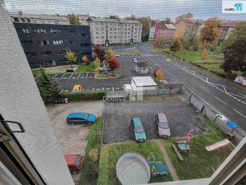 Prodej bytu 2+1 80 m^2 Májová, Cheb 