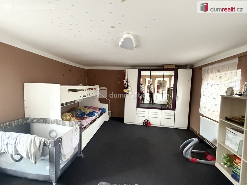 Pronájem  rodinného domu 108 m^2 Jenčice, Jenčice 