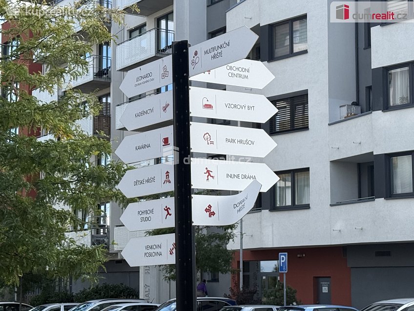 Pronájem bytu 3+kk 86 m^2 Honzíkova, Praha-Dolní Měcholupy 