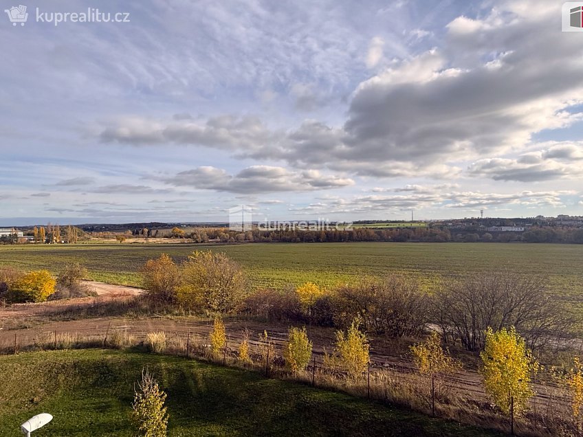 Pronájem bytu 3+kk 86 m^2 Honzíkova, Praha-Dolní Měcholupy 