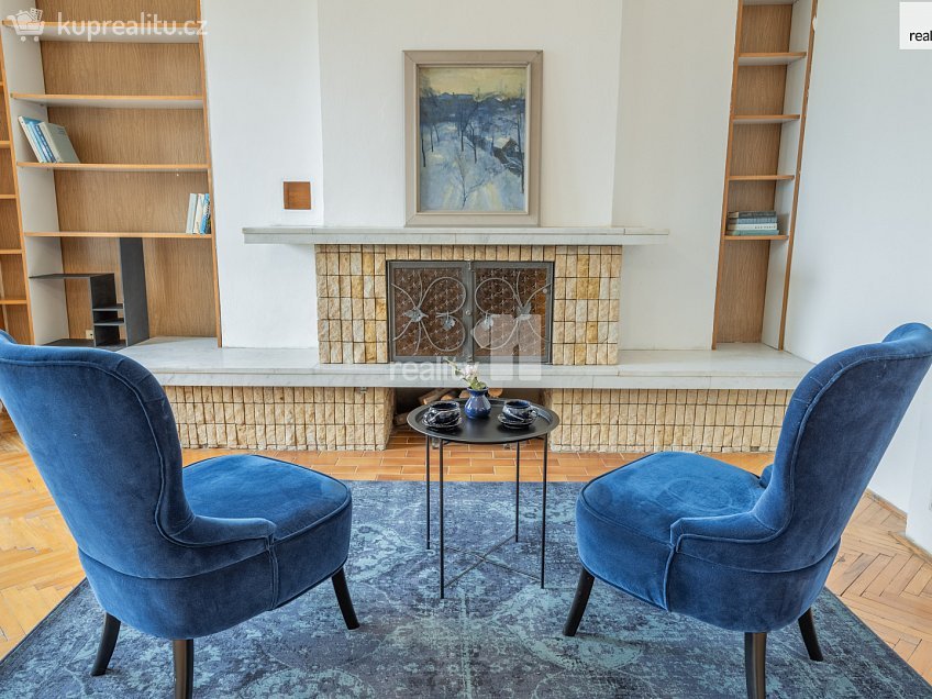 Prodej  rodinného domu 226 m^2 Otická, Praha 11 