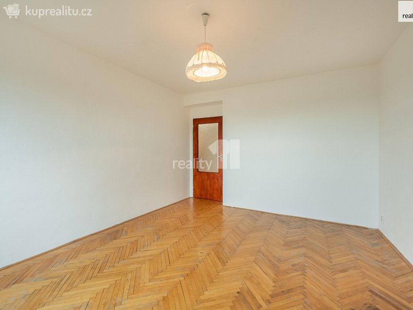 Prodej  rodinného domu 226 m^2 Otická, Praha 11 