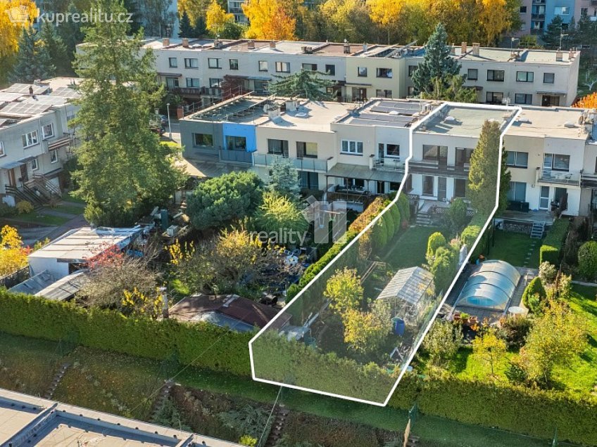 Prodej  rodinného domu 226 m^2 Otická, Praha 11 