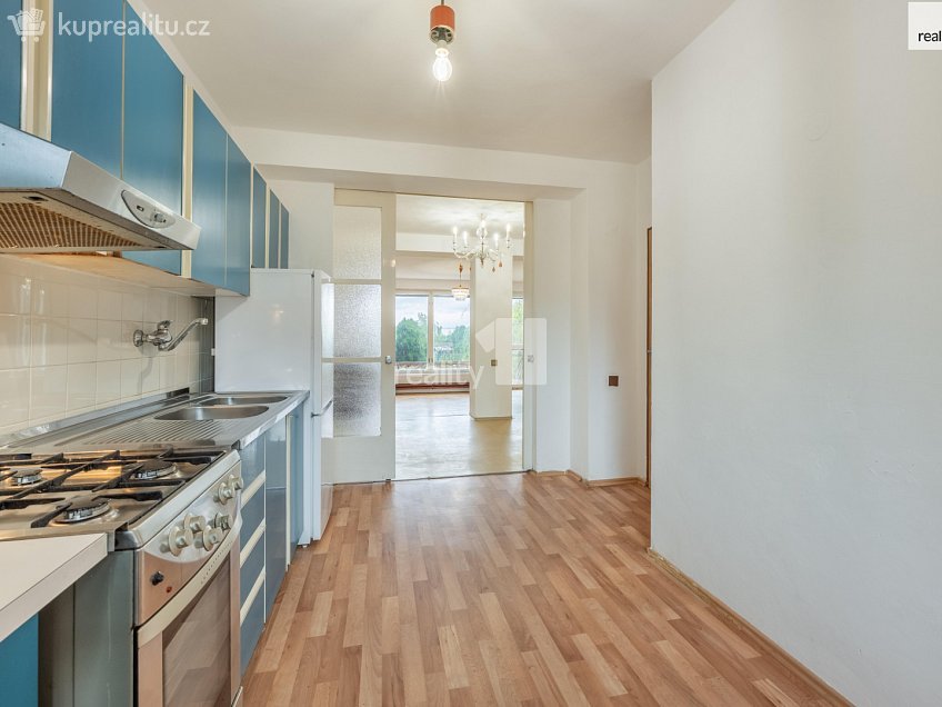 Prodej  rodinného domu 226 m^2 Otická, Praha 11 