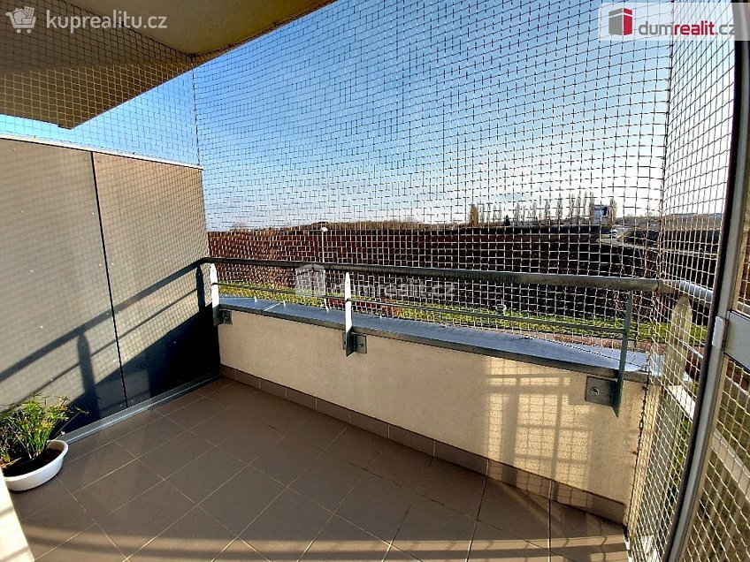 Prodej bytu 1+kk 37 m^2 Kadečkové, Praha 18 