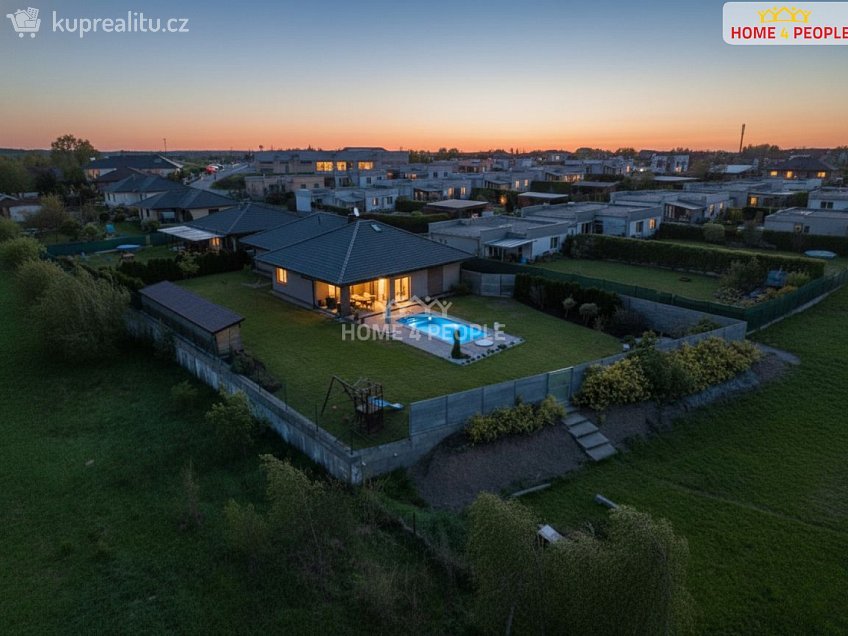 Prodej  rodinného domu 230 m^2 Slunečná, Srubec 