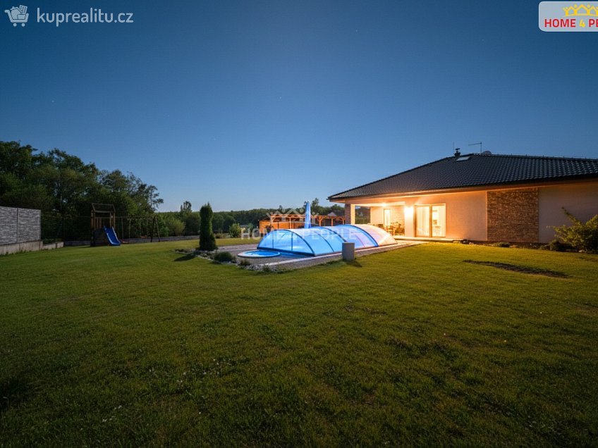 Prodej  rodinného domu 230 m^2 Slunečná, Srubec 