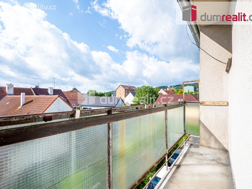 Pronájem bytu 2+1 52 m^2 Netolická, Lhenice 