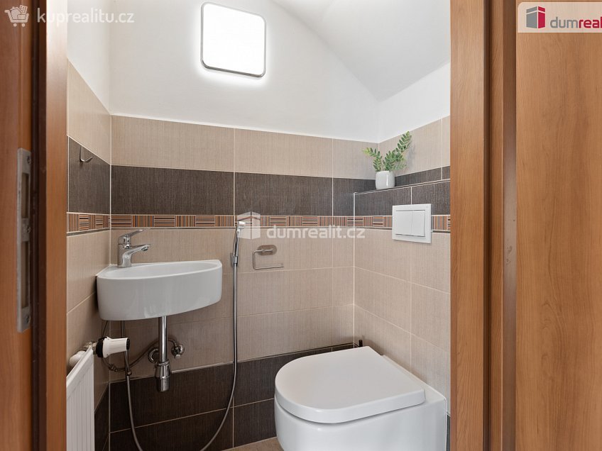 Prodej  rodinného domu 96 m^2 Lysá, Kamenice 