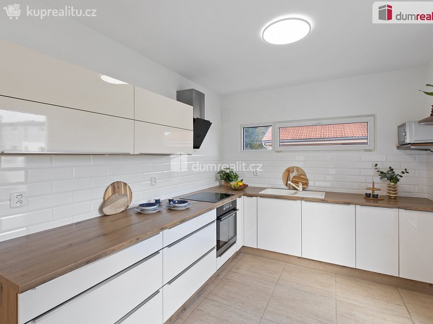 Prodej  rodinného domu 96 m^2 Lysá, Kamenice 