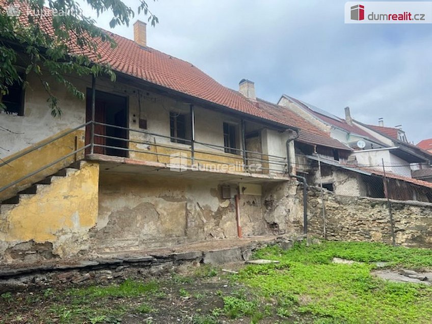 Prodej  zemědělských prostor 140 m^2 V Domkách, Velešín 