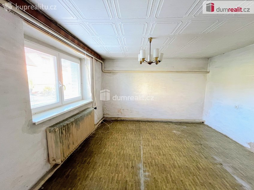 Prodej  rodinného domu 180 m^2 Vážany, Vážany 