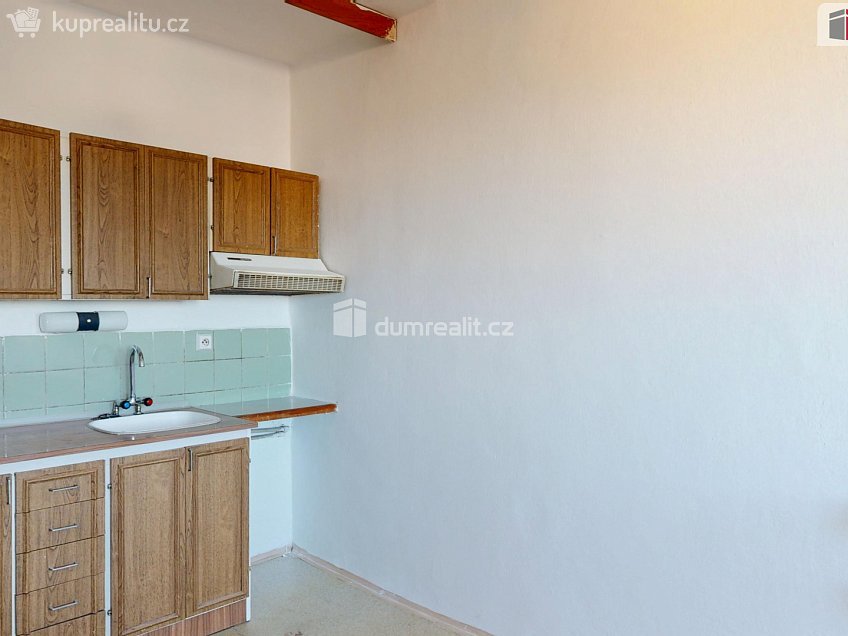 Prodej bytu 1+kk 27 m^2 Francouzská, Ostrava 