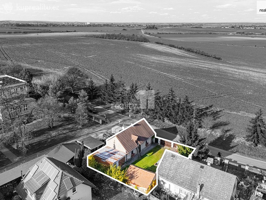 Prodej  rodinného domu 306 m^2 Školská, Cerhenice 