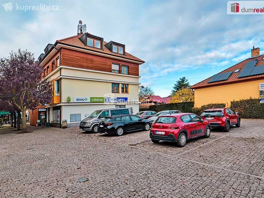 Prodej bytu 1+kk 20 m^2 Palackého, Dobřichovice 