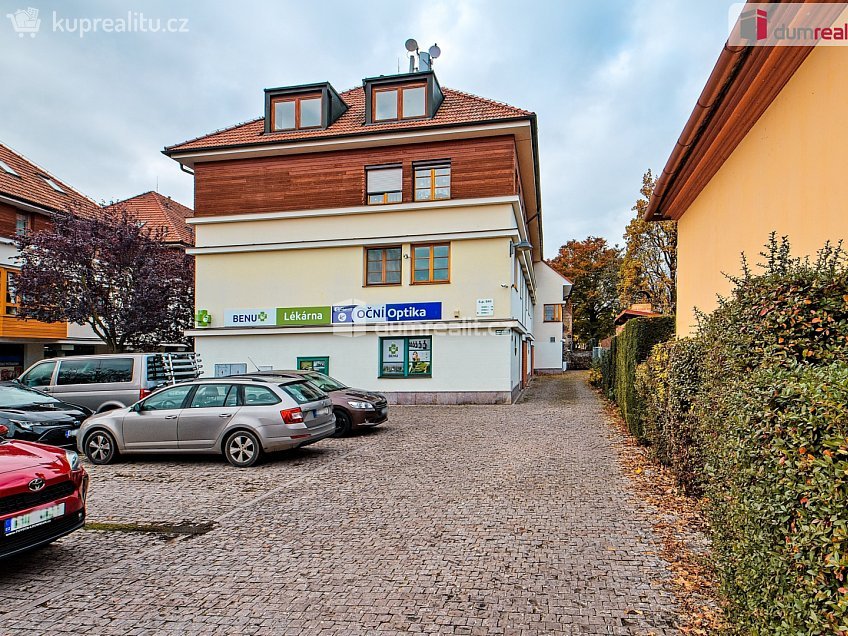 Prodej bytu 1+kk 20 m^2 Palackého, Dobřichovice 