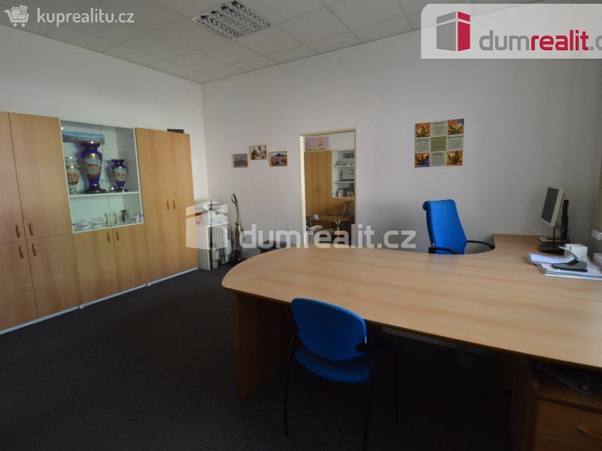 Pronájem  kanceláře 51 m^2 Osvoboditelů, Lovosice 