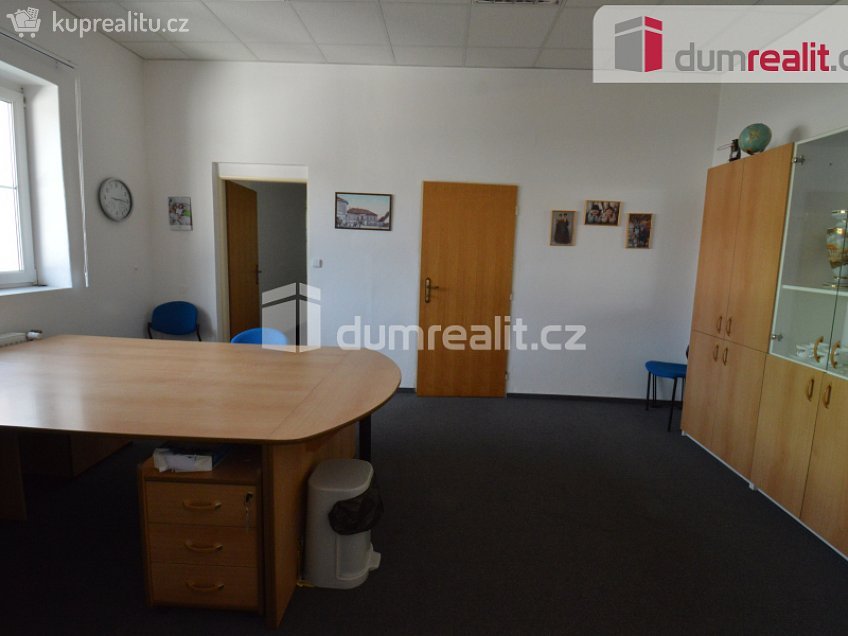 Pronájem  kanceláře 51 m^2 Osvoboditelů, Lovosice 