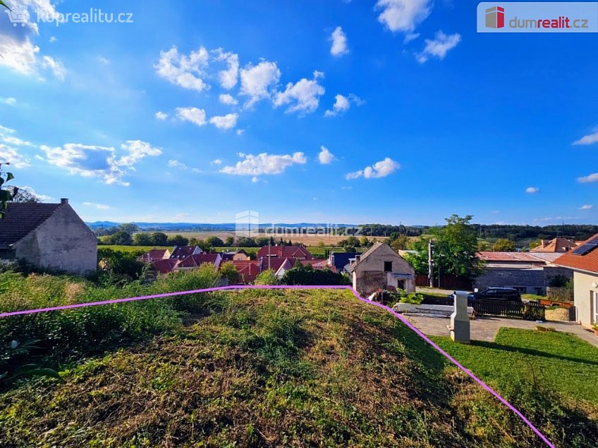 Prodej  stavebního pozemku 644 m^2 Pod Kopcem, Uherské Hradiště 