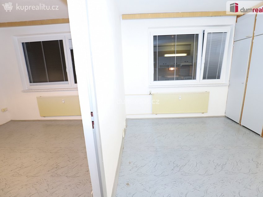 Prodej bytu 1+1 38 m^2 Slovenská, Sokolov 