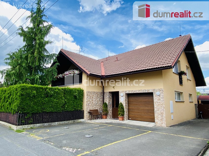 Pronájem  činžovního domu 400 m^2 třída Vítězství, Mariánské Lázně 