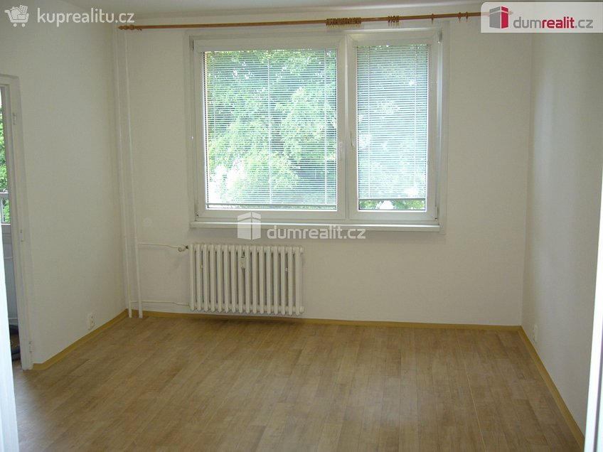 Pronájem bytu 3+1 67 m^2 Na Pěšině, Děčín 