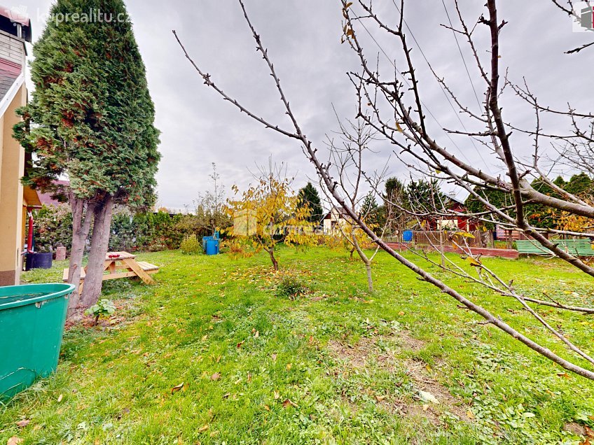 Prodej  chaty 453 m^2 Těšínská, Opava 