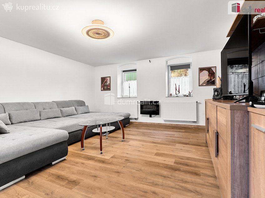 Prodej  rodinného domu 114 m^2 Na Můstku, Oloví 