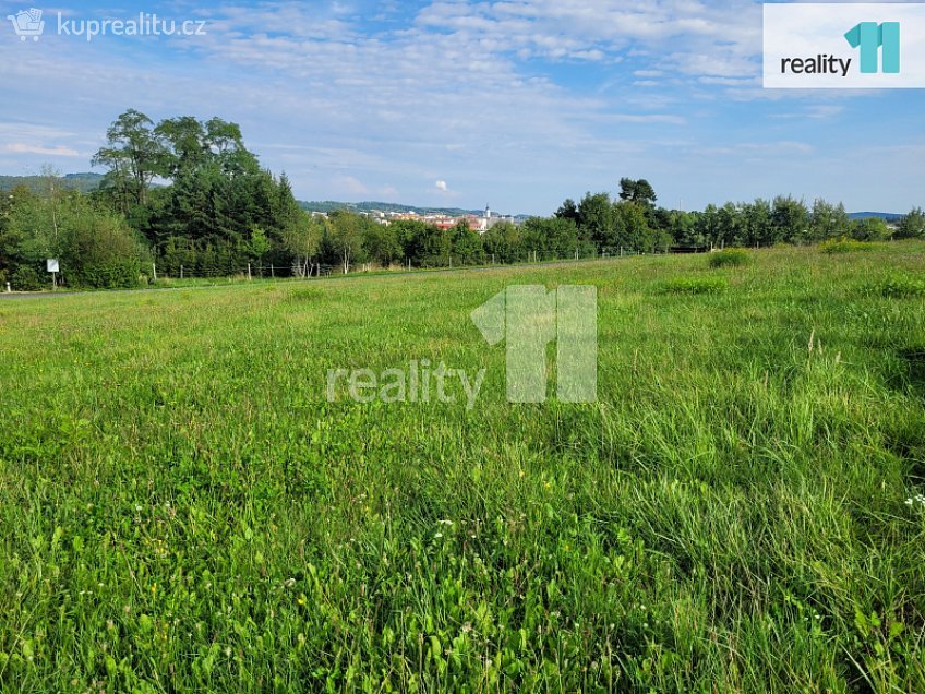 Prodej  stavebního pozemku 1207 m^2 Robinson, Písek 