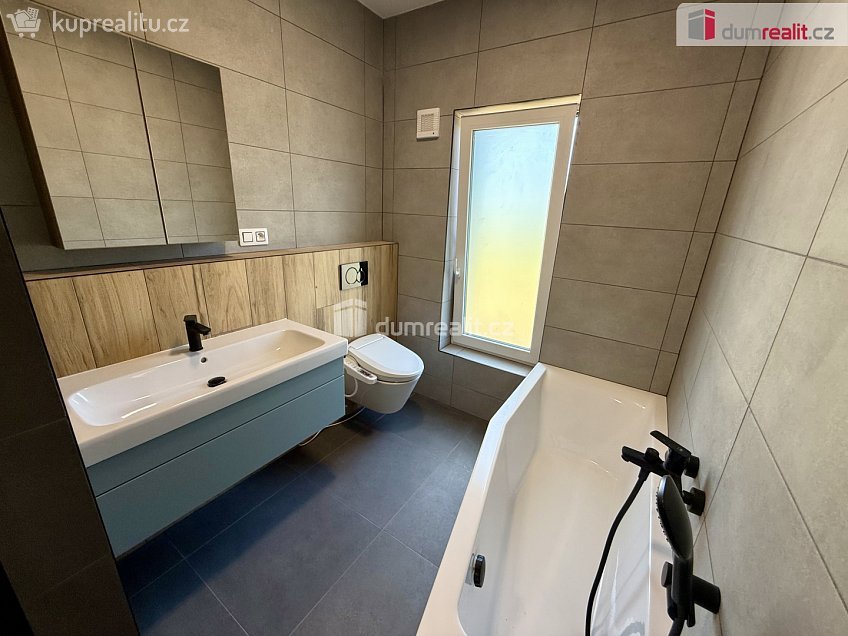 Prodej  rodinného domu 120 m^2 Andělská Hora, Andělská Hora 