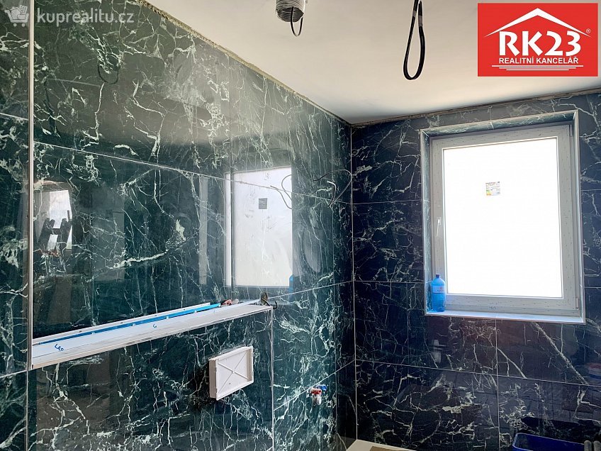 Prodej  rodinného domu 200 m^2 Velká Hleďsebe, Velká Hleďsebe 