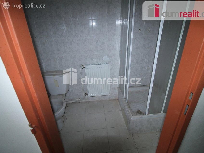 Prodej  činžovního domu 2000 m^2 Aš, Aš 