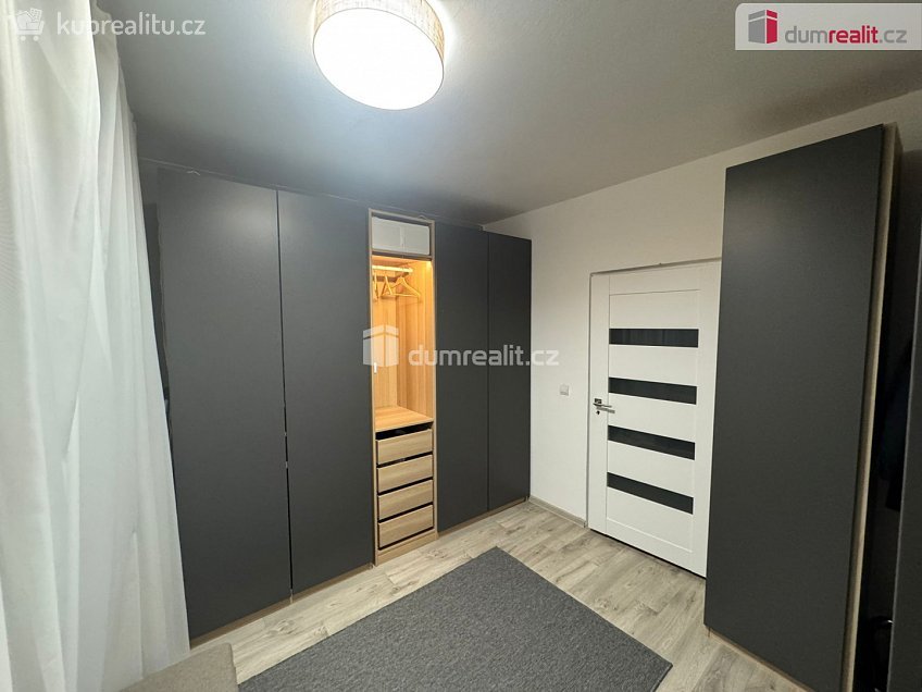 Pronájem bytu 4+1 87 m^2 Vrchlického, Roudnice nad Labem 