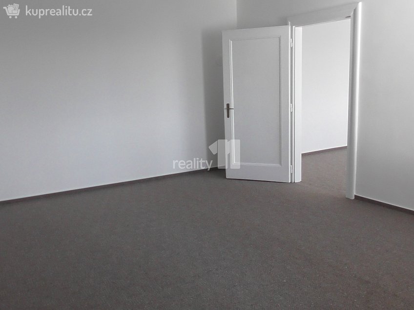 Pronájem bytu 2+1 80 m^2 Přemyslovců, Ostrava 