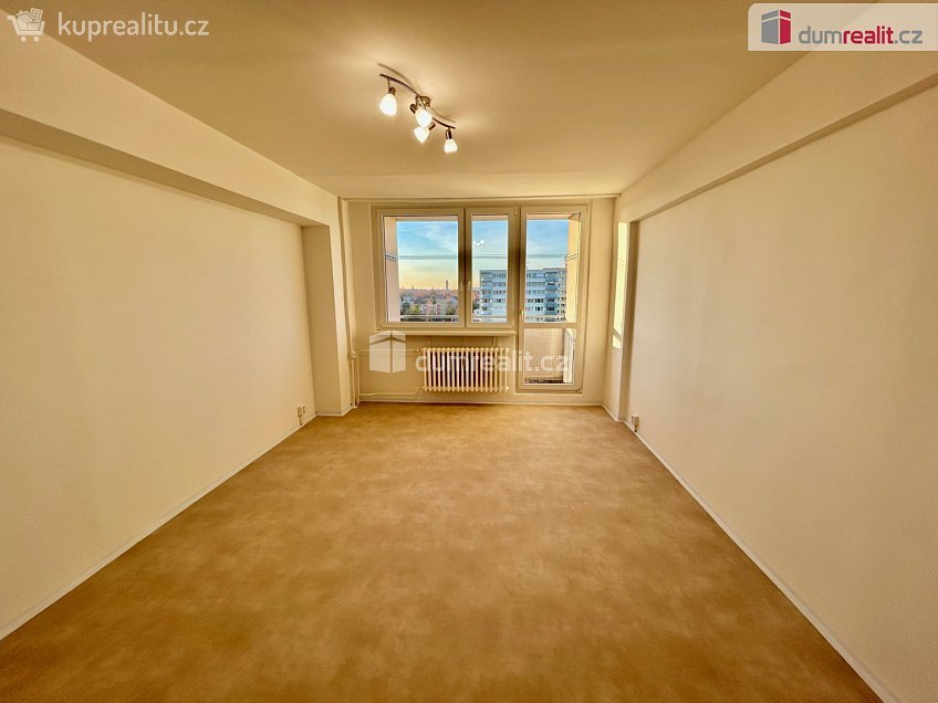 Pronájem bytu 2+1 61 m^2 Seifertova, Kolín 