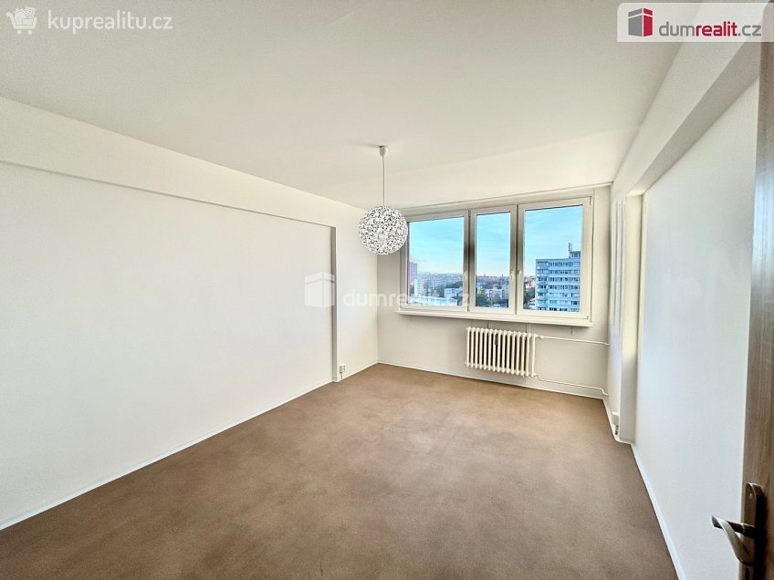 Pronájem bytu 2+1 61 m^2 Seifertova, Kolín 