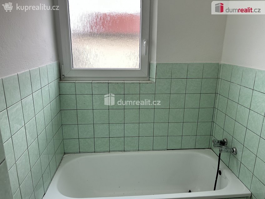 Prodej  rodinného domu 200 m^2 Přísecká, Dolní Kralovice 