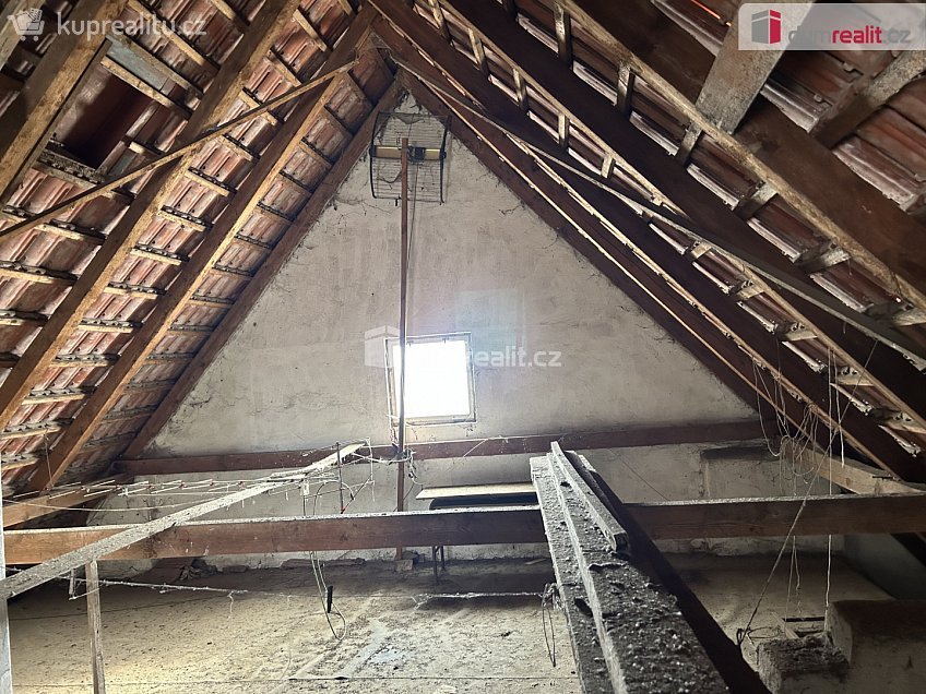 Prodej  rodinného domu 200 m^2 Přísecká, Dolní Kralovice 