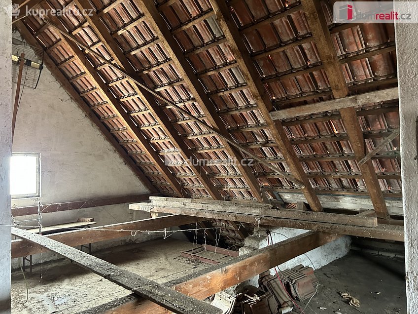 Prodej  rodinného domu 200 m^2 Přísecká, Dolní Kralovice 