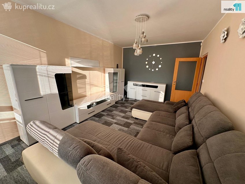 Pronájem bytu 3+1 79 m^2 Nálepkova, Děčín 