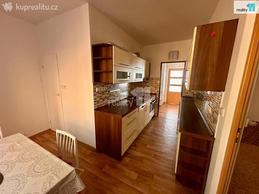 Pronájem bytu 3+1 79 m^2 Nálepkova, Děčín 