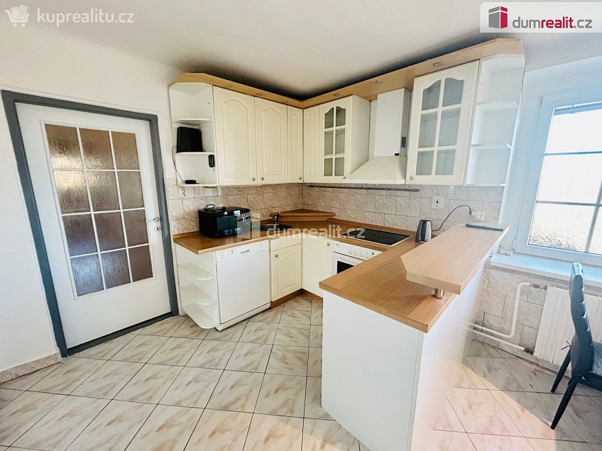 Pronájem bytu 3+1 96 m^2 Česká, Kutná Hora 