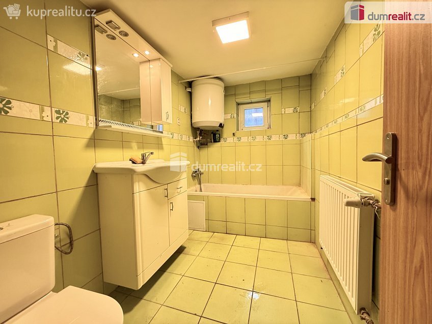 Prodej  rodinného domu 95 m^2 Bánov, Bánov 