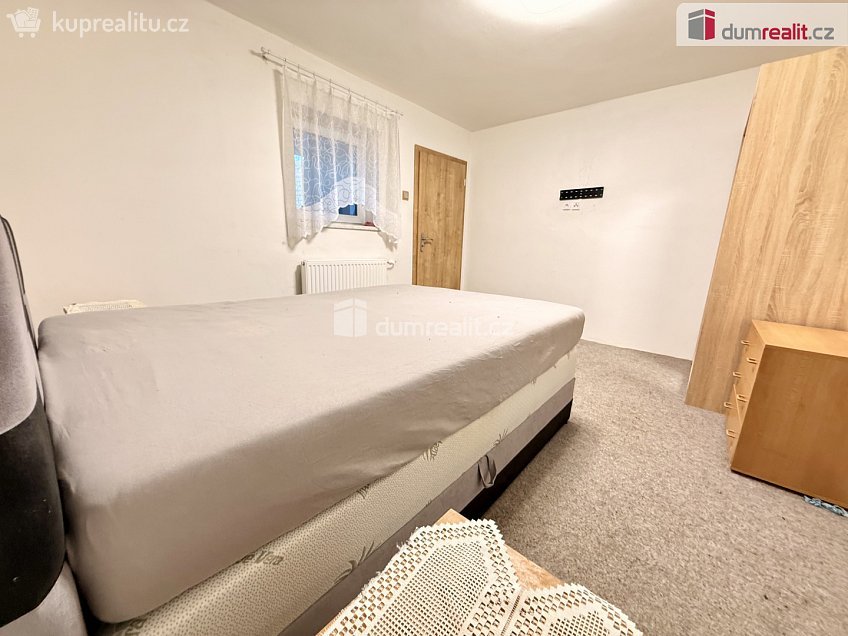 Prodej  rodinného domu 95 m^2 Bánov, Bánov 