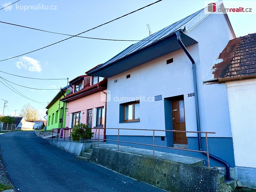 Prodej  rodinného domu 95 m^2 Bánov, Bánov 