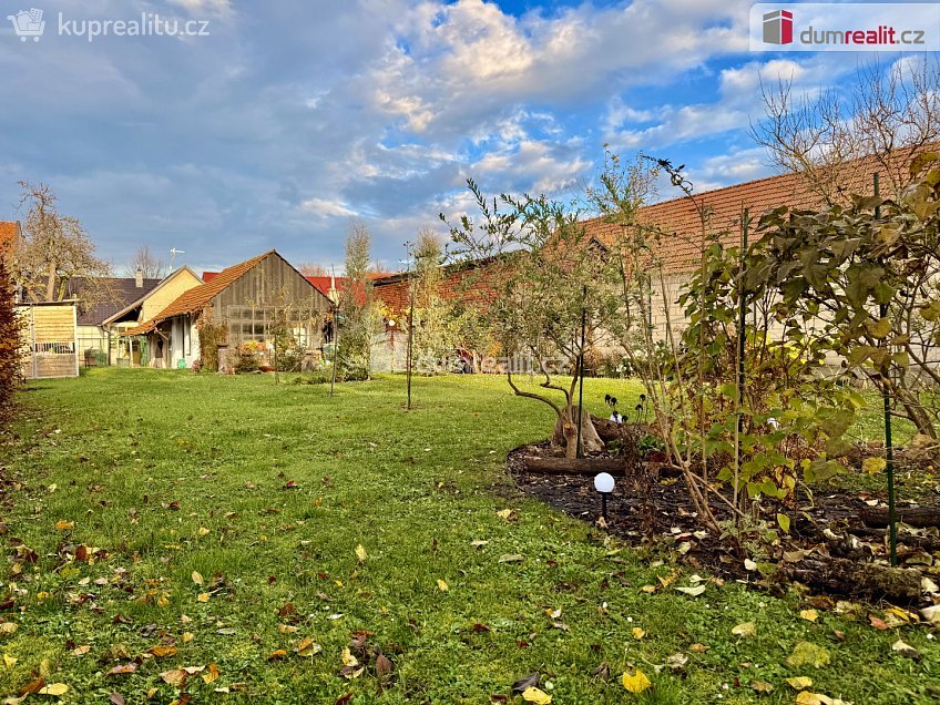 Prodej  rodinného domu 125 m^2 Dědina, Ostrožská Nová Ves 