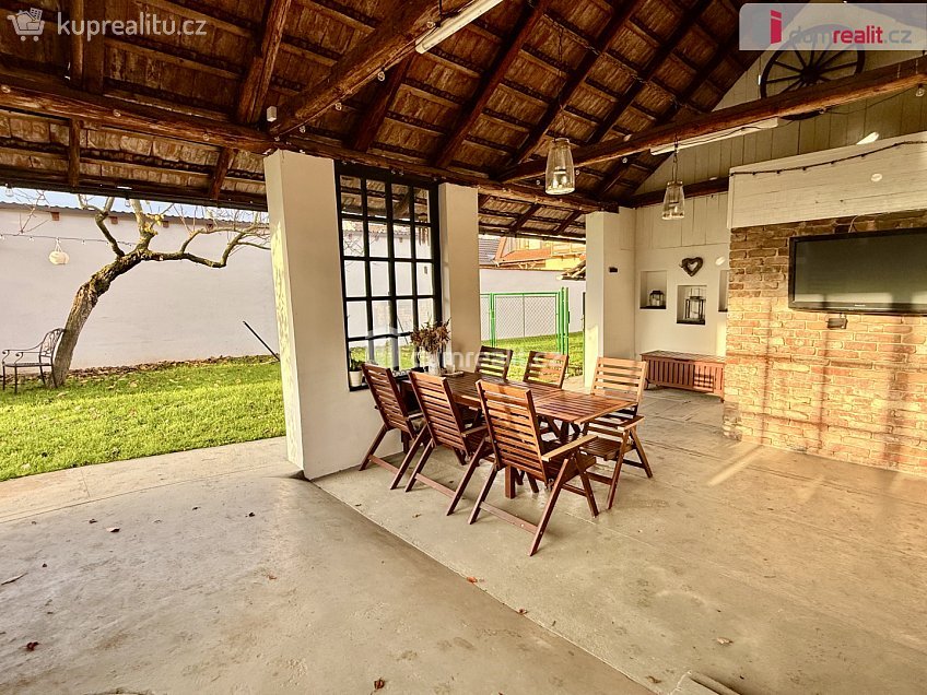 Prodej  rodinného domu 125 m^2 Dědina, Ostrožská Nová Ves 